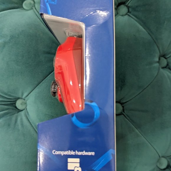 Sony Dualshock 4 Playstation Controllers - Picture 2 of 3